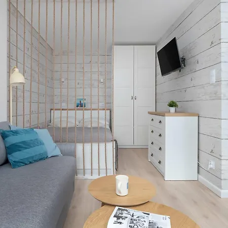 Baltic 15 Minutes From The By Renters Apartment Gdansk